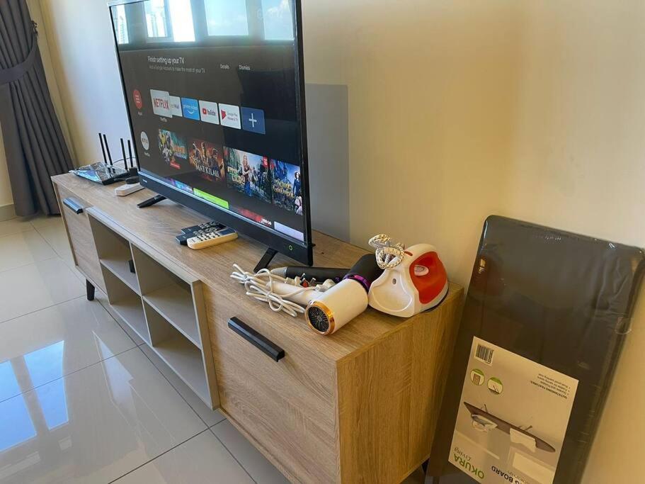 Meridin Medini By Wp Homestay Nusajaya  Exterior foto
