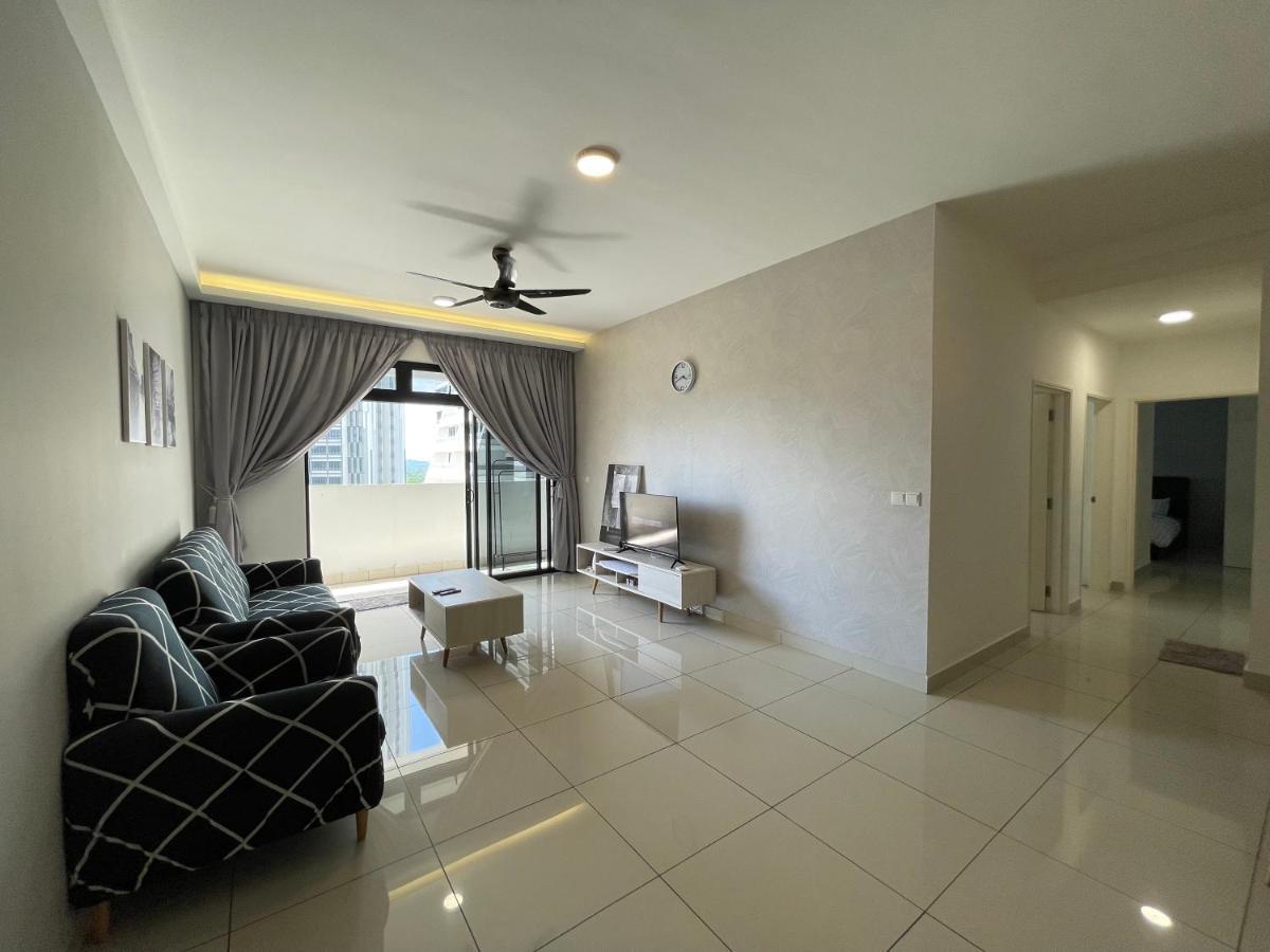 Meridin Medini By Wp Homestay Nusajaya  Exterior foto