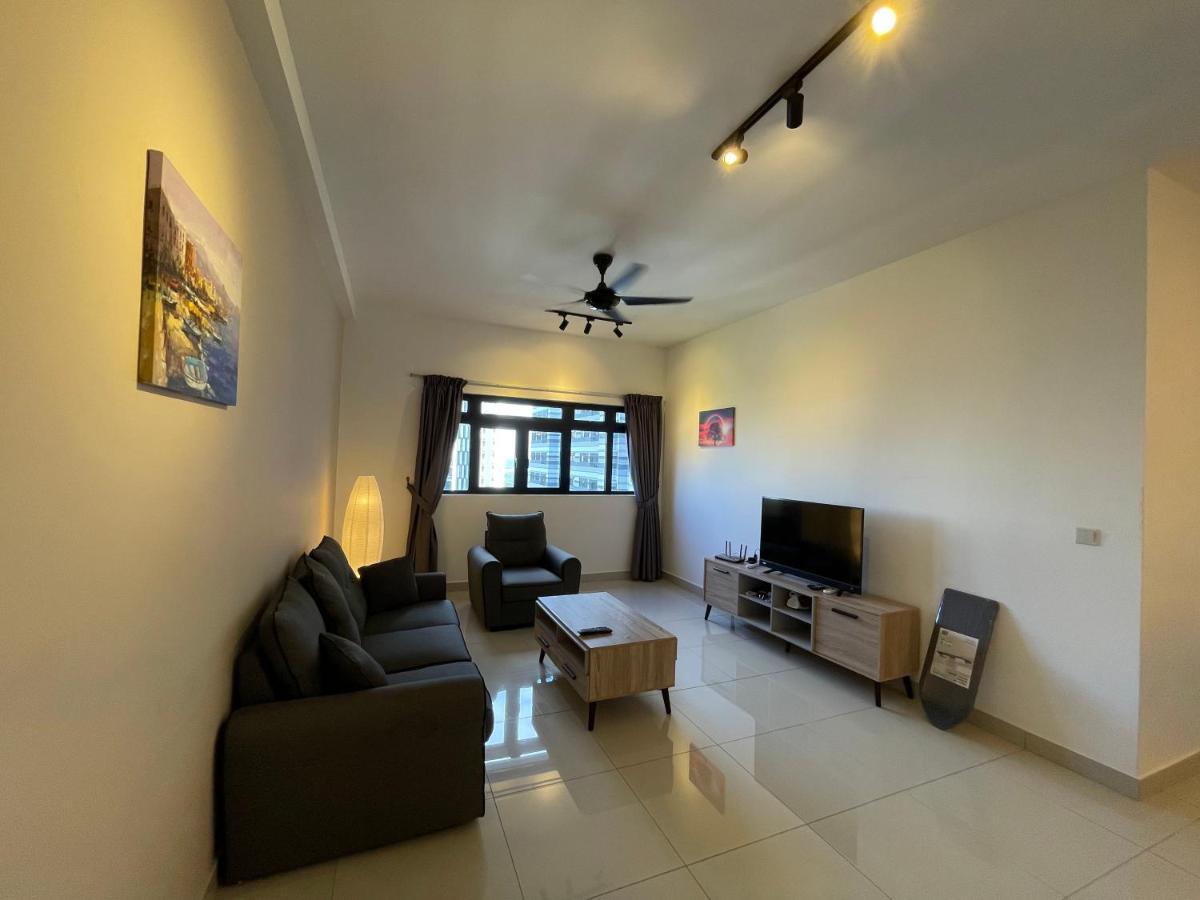 Meridin Medini By Wp Homestay Nusajaya  Exterior foto